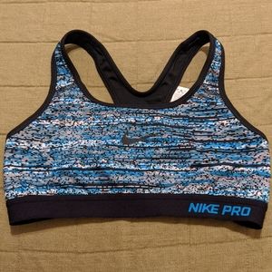 Sports bra